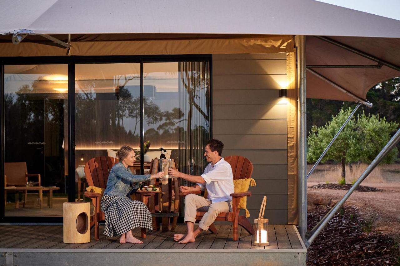קוואראמופ Olio Bello Lakeside Glamping מראה חיצוני תמונה