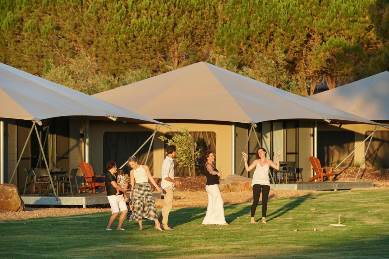 קוואראמופ Olio Bello Lakeside Glamping מראה חיצוני תמונה